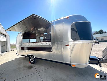 Joystream Airstream - New custom event trailer