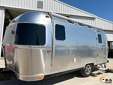 Joystream Airstream - New custom event trailer