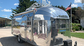 Miranda Lambert Airstream Wanda