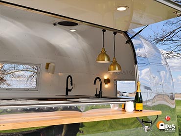 Toastworthy Airstream Bar