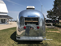 Toastworthy Airstream Bar